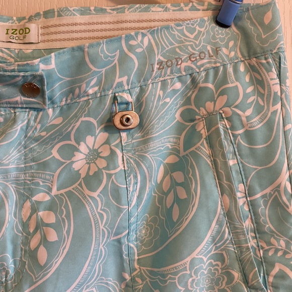 Izod Golf Flower Patterned Capris - Size 12 - Picture 3 of 14